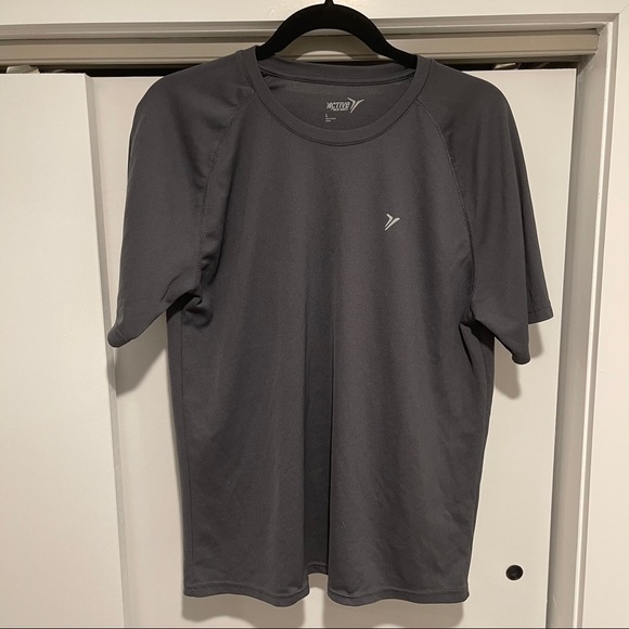 Gray Old Navy Short Sleeved Active Top - Picture 1 of 4
